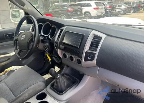 2008 Toyota Tacoma Access Cab z USA, uszkodzony, nr VIN 5TEUU42N68Z472835